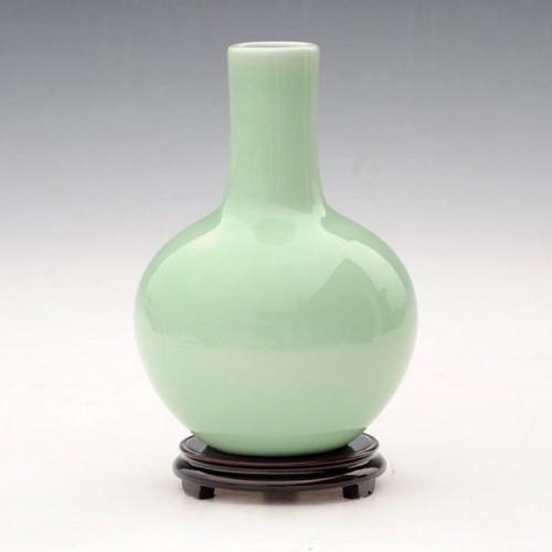35人看过发布时间:2014年01月24日 产品基本属性 品牌 景德镇陶瓷花瓶